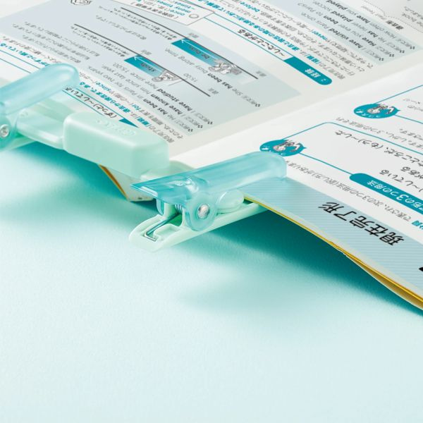 キャンパス　ブッククリップ